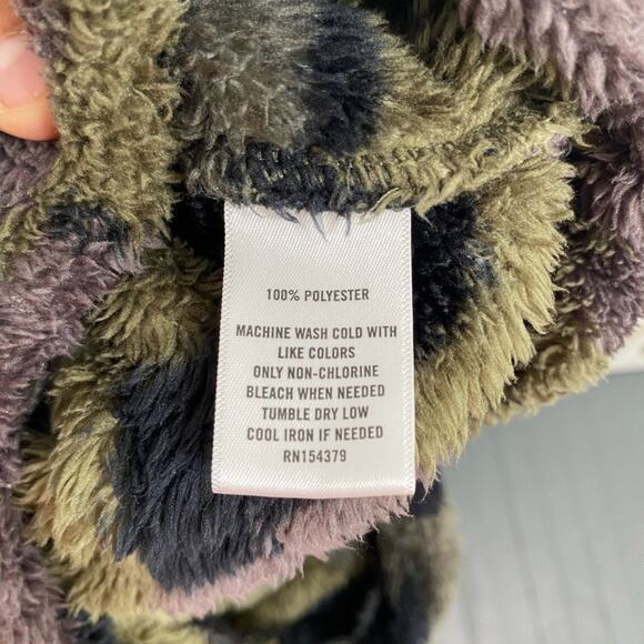 Cozy Aéropostale Small Camo Fleece Pullover – Casual‎ Comfort - Picture 13 of 13